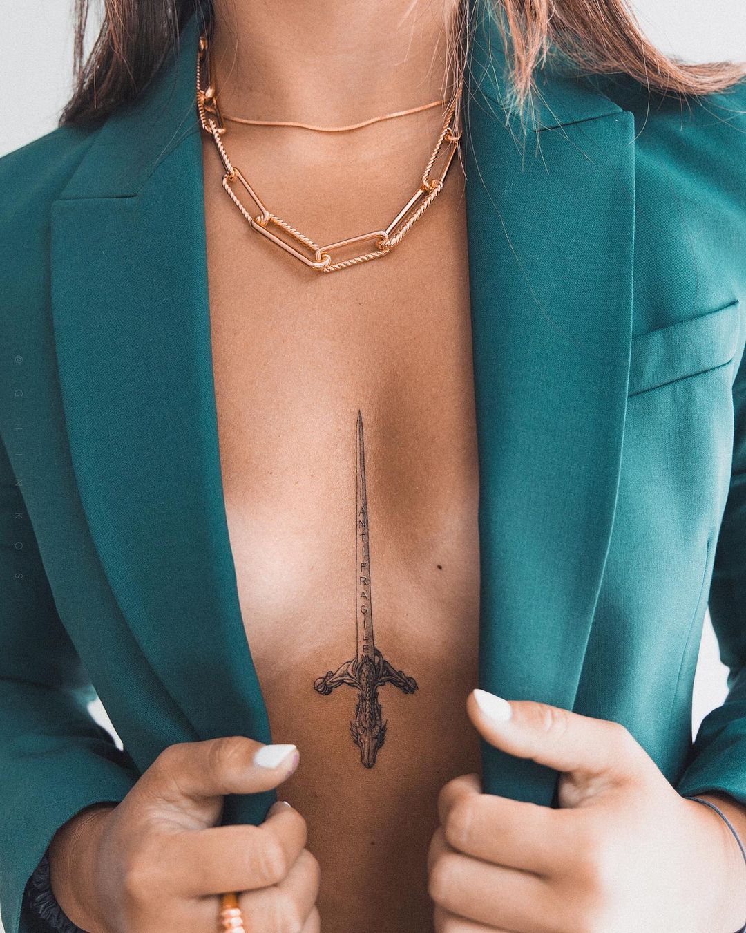 17 Killer Dagger Tattoo Designs  Female Tattooers