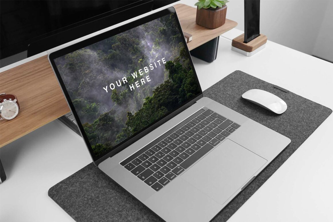 Best & Free Laptop Mockups